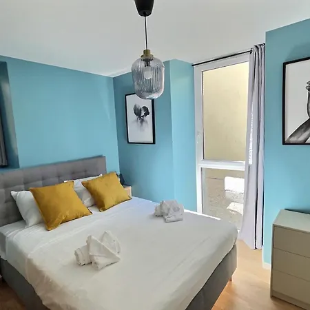 Apartamento Le Cocon De - T4 Hyper Centre & Parking *